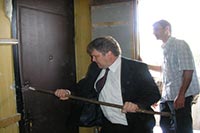 Киевскому банку не разрешили выселить пенсионерку