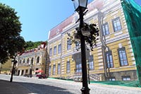 Ремонт «Театра на Подоле» не прошел гладко