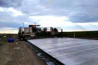 В Николаевской области восстановили бетонную дорогу