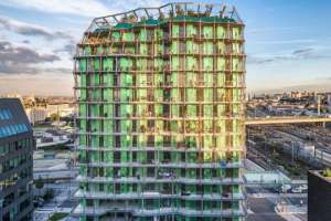 Строить нужно из золота, серебра, титана и меди