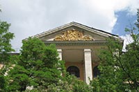 Земли киевского техникума хотели без разрешения застроить жильем