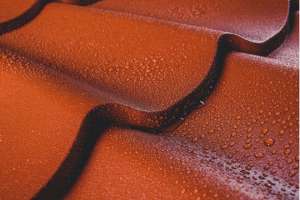 На рынок вышла отечественная металлочерепица с биопокрытием