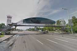 У Києвi вiдремонтують пiшохiдний мiст та перехiд