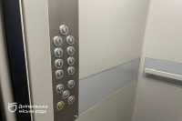 У днiпровському ЖБК повнiстю замiнили машинне вiддiлення лiфтiв