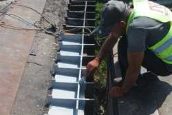 На мосту через Днiстер в Устечку ремонтують деформацiйний шов