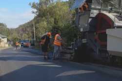 На кордонi Чернiвецької та Тернопiльської областей ремонтують дорогу