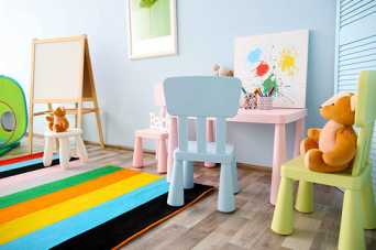 Фарбуємо дитячі меблі