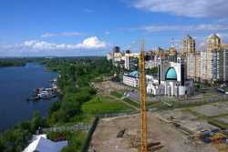 "Ощадбанк" продає дiлянки на Микiльськiй Слобiдцi