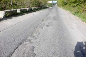 Селяне возмутились отсутствием ремонта дорог