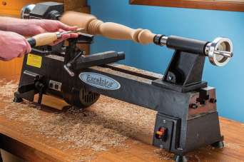 Как выбрать токарный мини-станок по древесине. Фото и видео