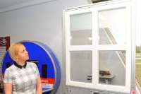 Изобретены окна с голосовым управлением