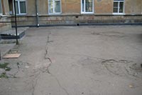 Киевские дорожники сосредоточатся на дворах