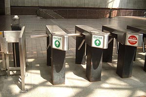 Изобретены новые энергосберегающие турникеты 