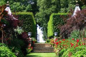 Шедевры дизайна: лучшая садово-парковая архитектура мира. Фото