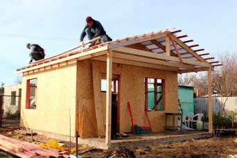 В чем отличия между каркасными и каркасно-панельными домами