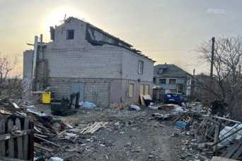 У Днiпрi складають акти майна, пошкодженого через ракетний обстрiл рф 25 лютого