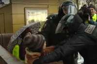 Протесты в крупных российских городах не приведут к свержению путинского режима