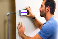 Новый девайс для смартфона позволяет заглядывать в стены