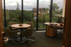 У Києвi впали оренднi ставки в офiсних центрах