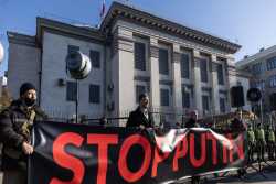 У России до сих пор есть земля в Киеве