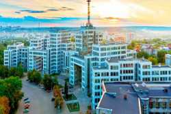 Харкiв вiдновить Держпром