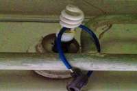 Энергосберегающие лампочки с противоугонным секретом. Фото