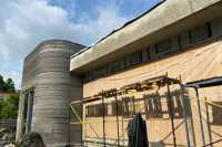 Пiдрядник закiнчує фасаднi роботи у 3D-школi у Львовi